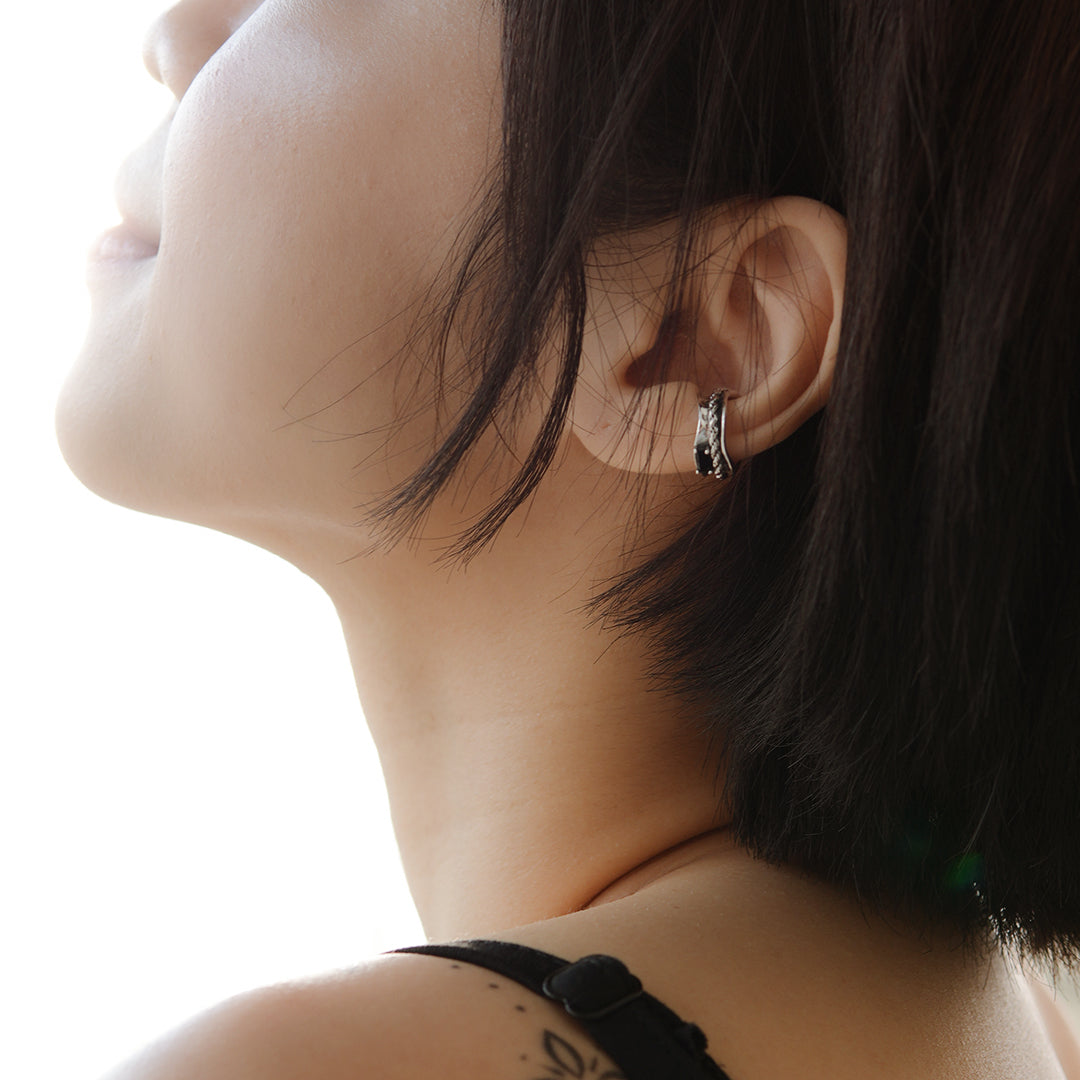 Blackstone Ear Cuff