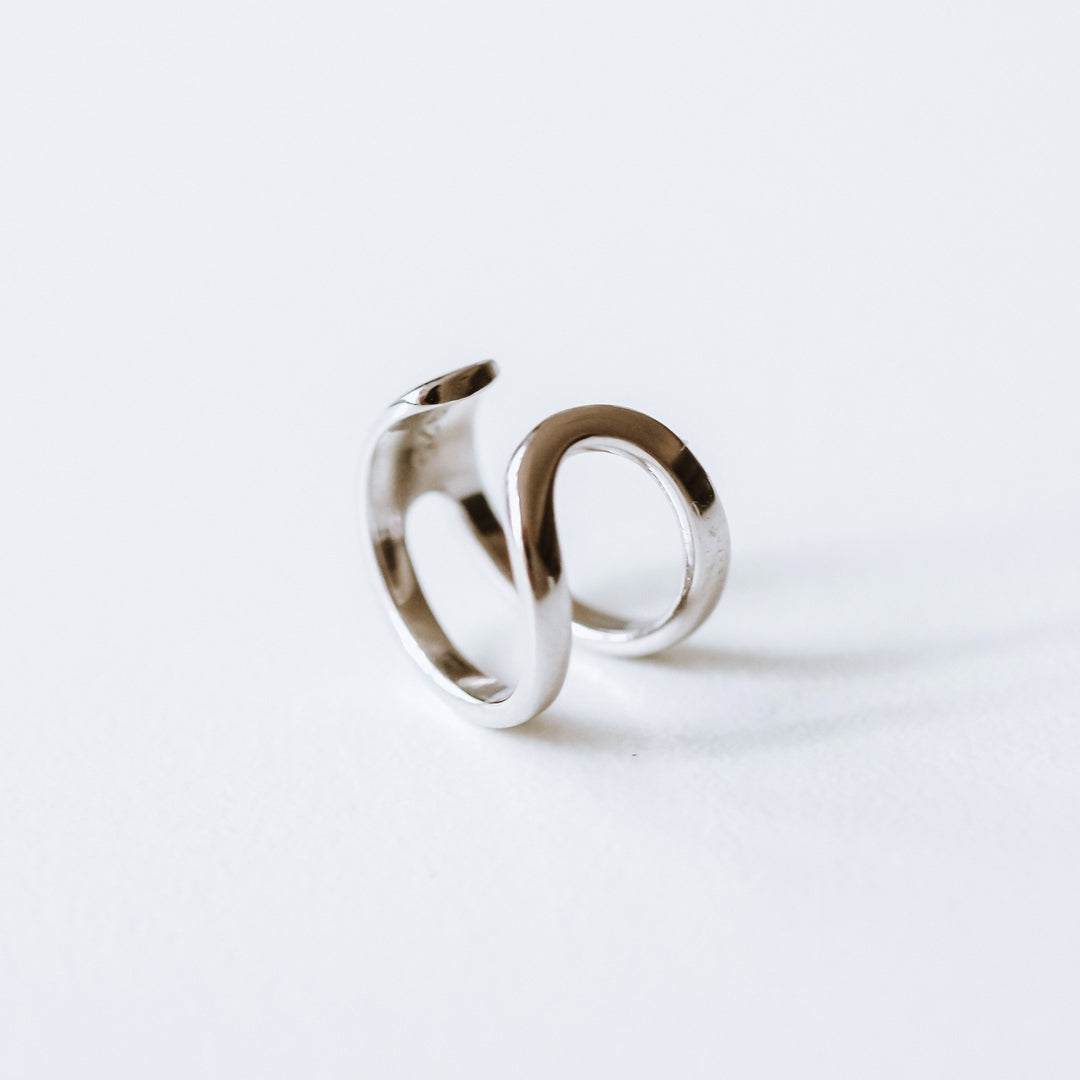 Dubbla No.6 Ear Cuff