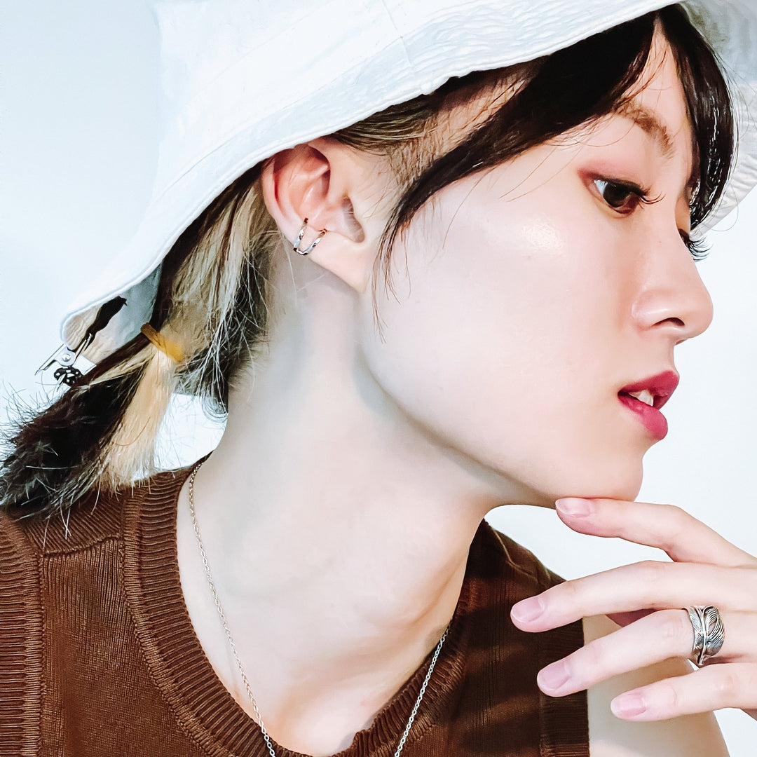Dubbla No.6 Ear Cuff