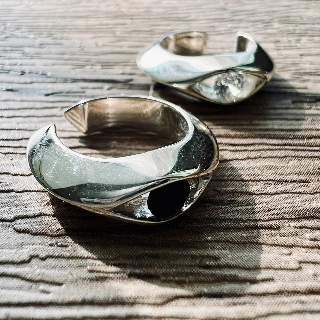 ,90ninetys,90ninety’s, ear cuff, ear wrap, no piercing,耳扣,耳夾,耳骨夾,無耳洞,無需穿耳,耳骨男,香港耳骨,耳洞埋口,イヤーカフ,이어커프, Ohrmanschetten,Nicht Durchstechend,Silber, S925 earcuffs,純銀耳扣,Crystal eye II, 鋯石鑲嵌, 黑鑽石,白鑽石,crystal inlay