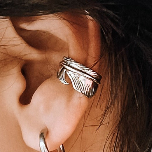 【Preorder】Feather Ear Cuff