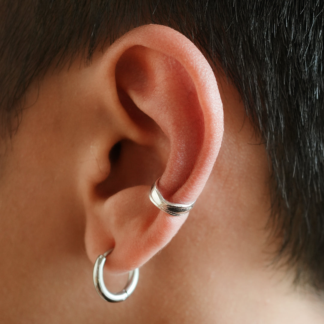 Silver Ripple Ear Cuff